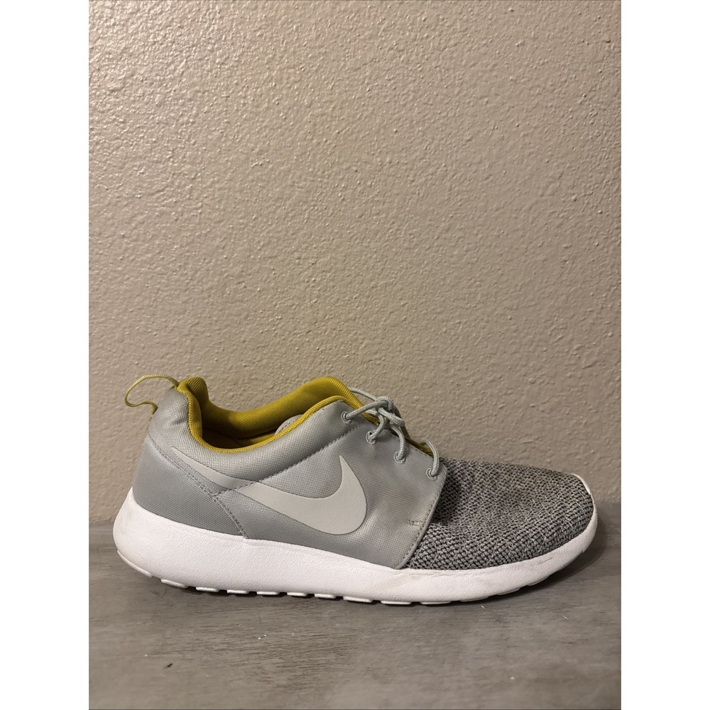 Nike‎ Roshe Run Premium Base Gray Yellow Running Shoe Sneaker Men's Size 11.5